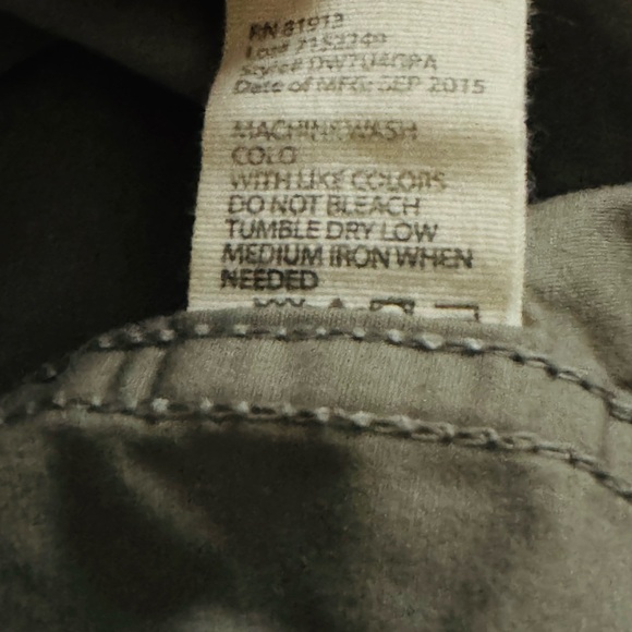 Shirt, Button Down, Green/Gray Color, EUC, Size 14/16 - Picture 7 of 8